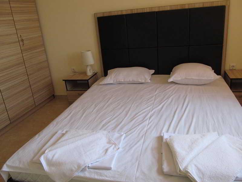 Apollon Apartments Nessebar Exterior foto